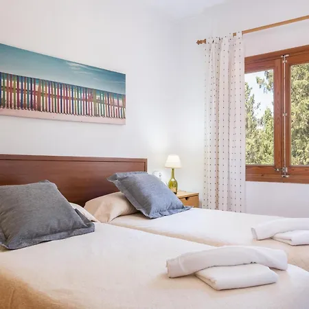 Feriehus Charming Orchard Retreat With Pool Pollença