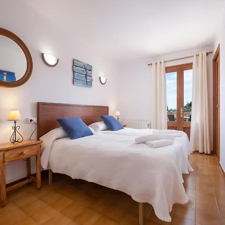 Semesterbostad Charming Orchard Retreat With Pool Pollença